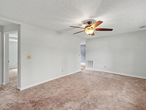 3rd image of 5826 Buckwheat Rd