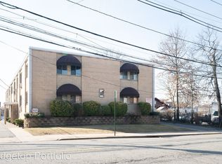 32 W Church St APT I, Bergenfield, NJ 07621