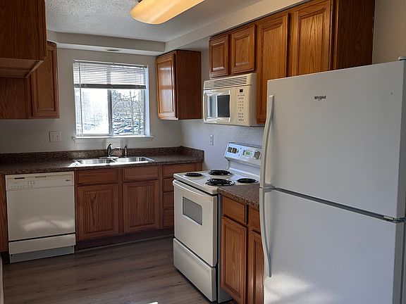 2nd image of 103 N Montgomery Ave #3