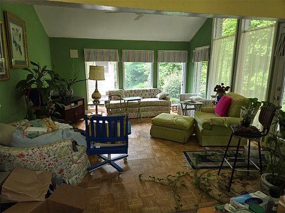 4th image of 835 Niskey Lake Cir SW