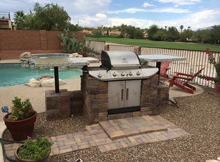 10214 N Eight Iron Ln, Oro Valley, AZ 85737