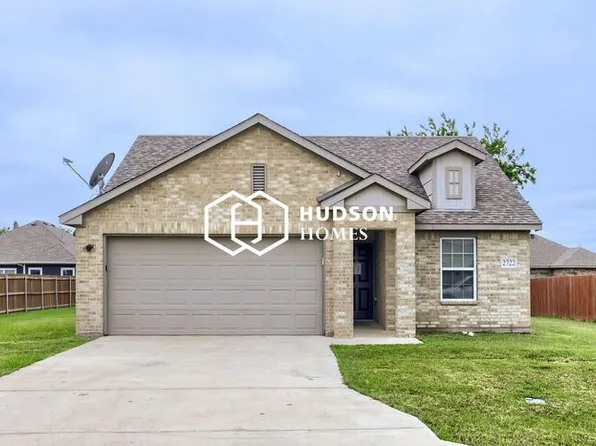 2722 William St, Mabank, TX 75147