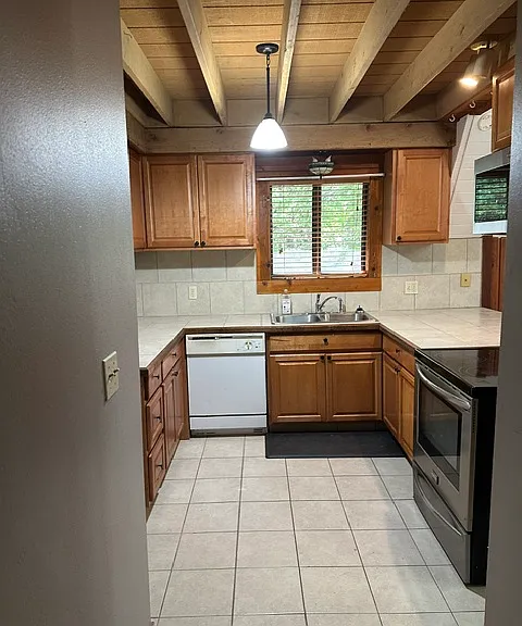 2405 Highway 141 — Photo 16