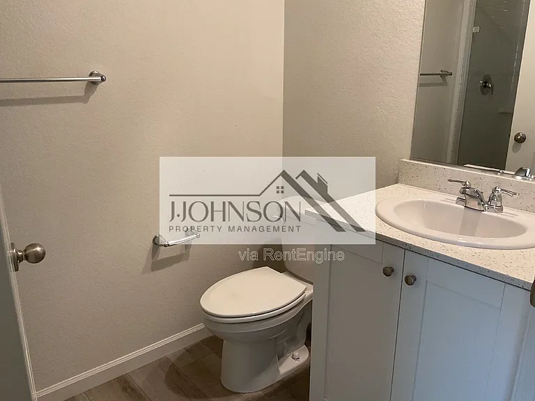 2456 Enantio St — Photo 9