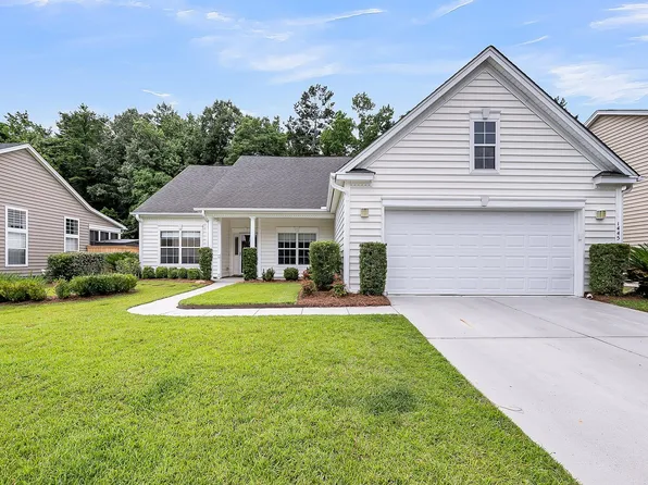 1445 Ashley Gardens Blvd, Charleston, SC 29414