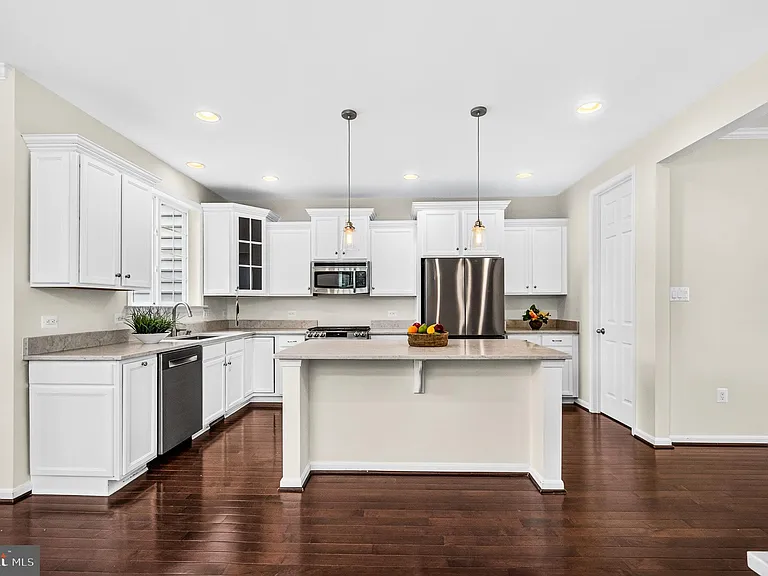 24821 Mason Dale Ter — Photo 8