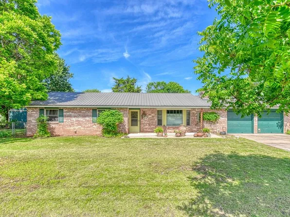 405 S Council Rd, Newcastle, OK 73065