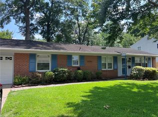 721 Fox Run Rd, Virginia Beach, VA 23452