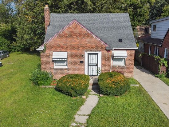 19160 Gilchrist St, Detroit, MI 48235