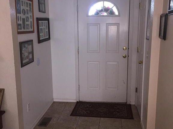 5th image of 429 N Harrington Dr