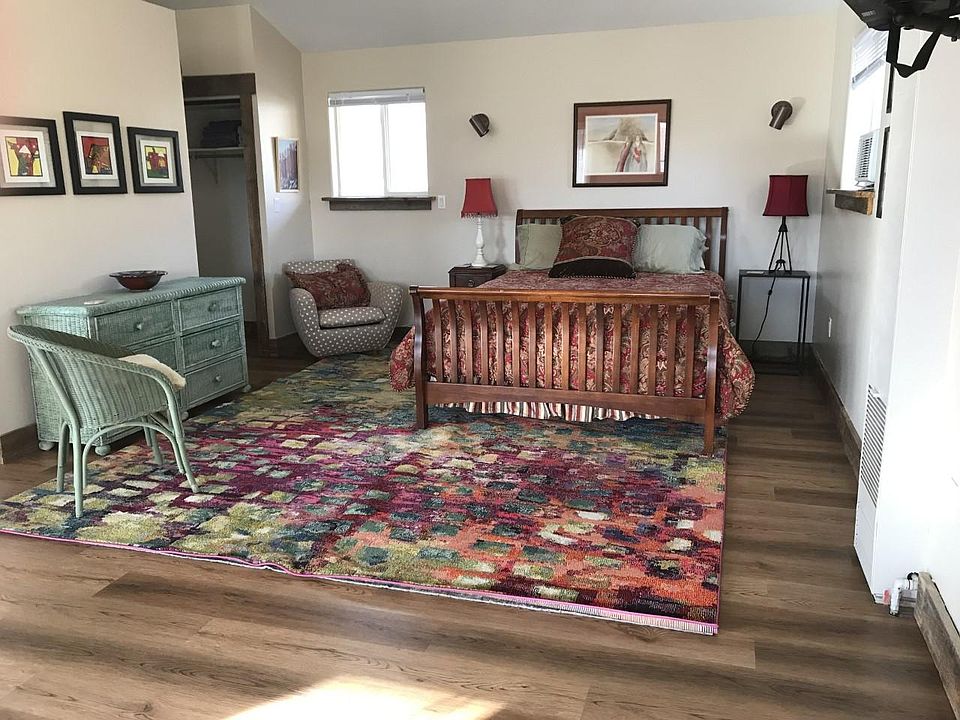 bedroom area