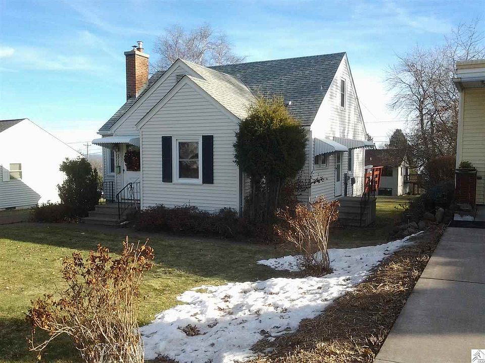 1st image of 2716 W Skyline Pkwy