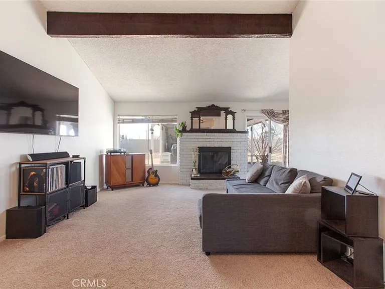 21241 Hacienda Blvd — Photo 6