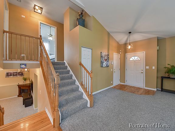 2nd image of 700 Hamilton Ln