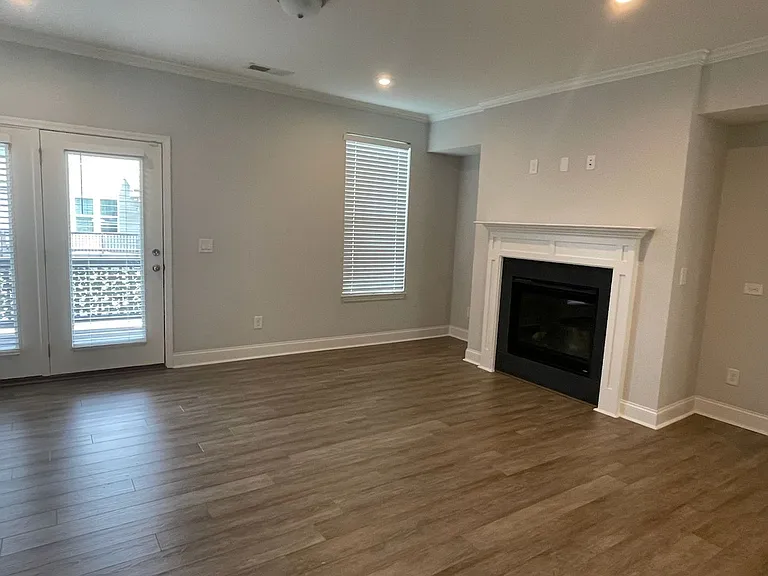 1178 Buice Lake Pkwy — Photo 13