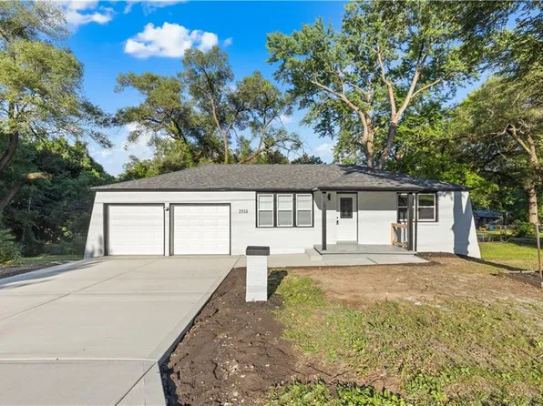 2933 N 57th St, Kansas City, KS 66104