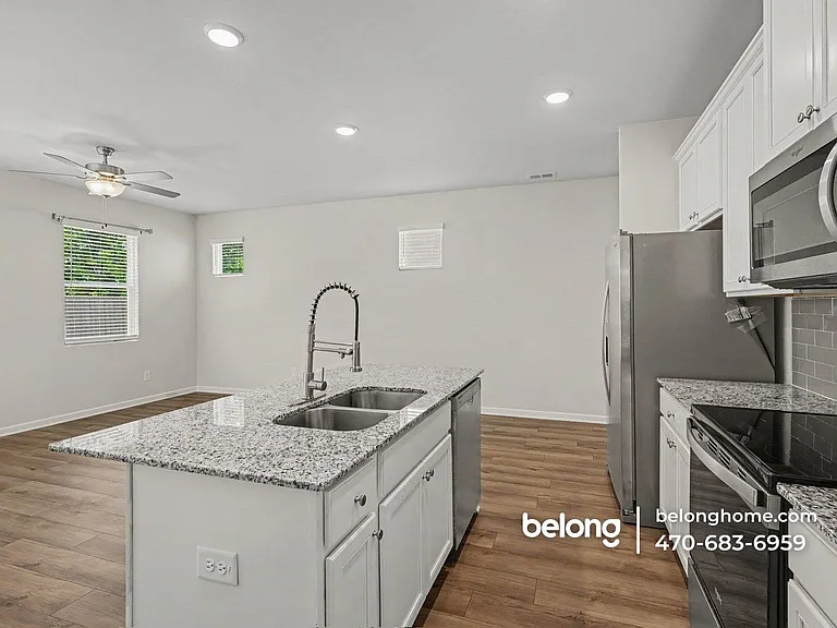 1242 Riverstone Rd — Photo 5