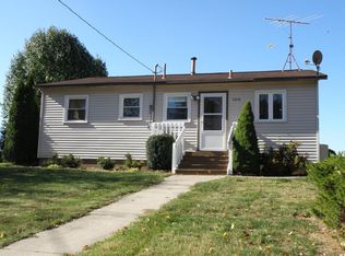 2979 Lakeshore Rd, Twin Lake, MI 49457