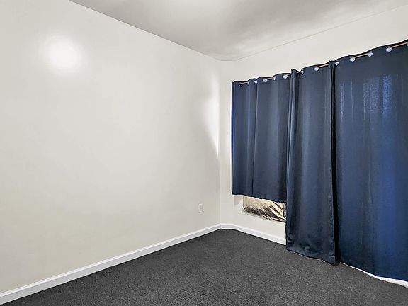 4th image of 144-48 Roosevelt Ave #4C