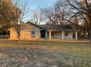 108 Valenti Ln, Del Rio, TX 78840