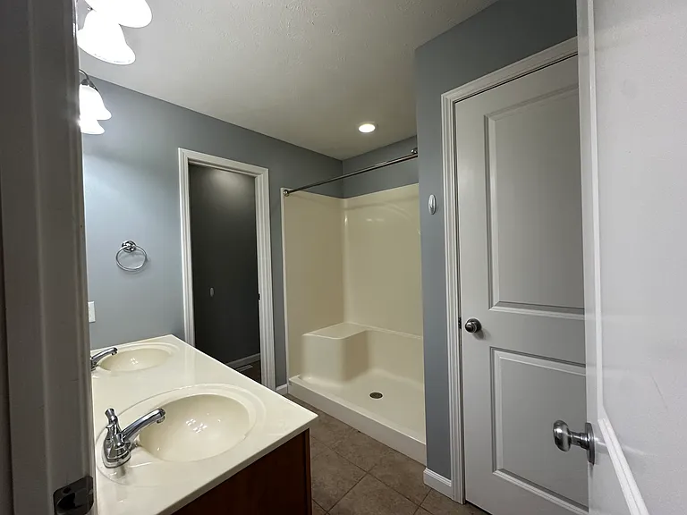 1602 Belclare Rd — Photo 18