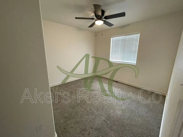 968 S Coral Pl — Photo 10