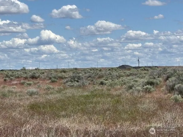3654 Road 7.8 NE, Moses Lake, WA 98837