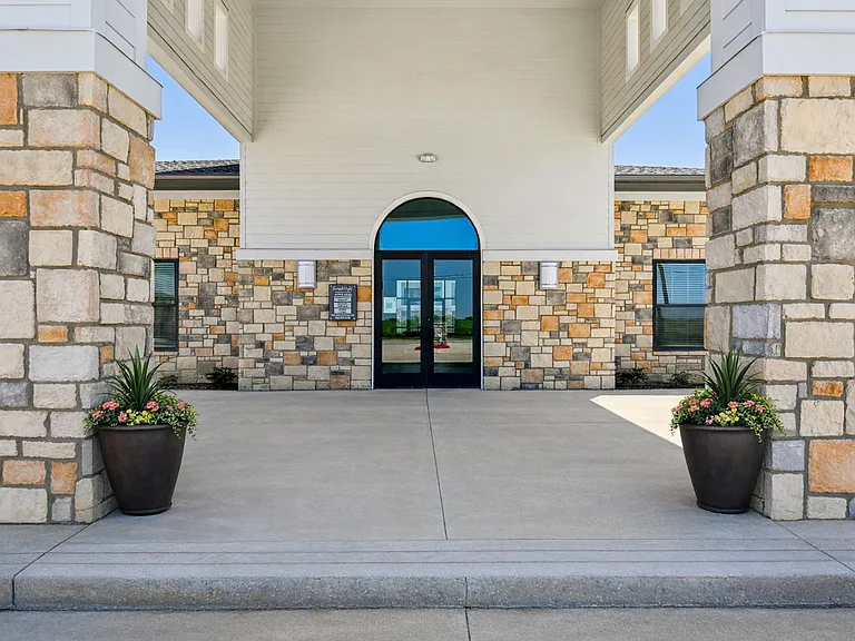 Riverside Heights Senior Living Community — Photo 36