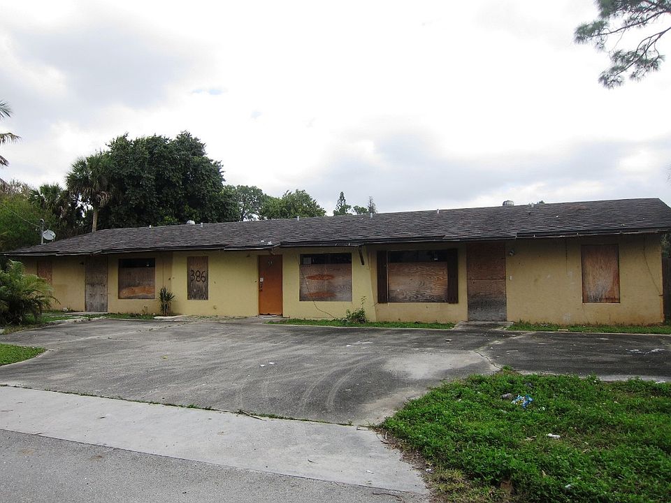 1st image of 386 Holly Dr
