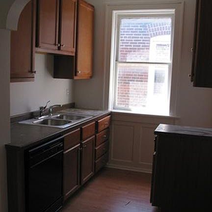 2nd image of 904 Eastgate Ave APT 2S