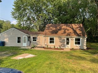 6017 Weaver Rd, Clinton, OH 44216