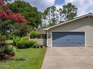 6122 Inland Greens Dr, Wilmington, NC 28405