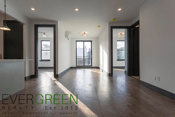 Rented by Evergreen Apartments BK | media 31