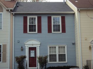 718 Pine Tree Ct, Warrenton, VA 20186