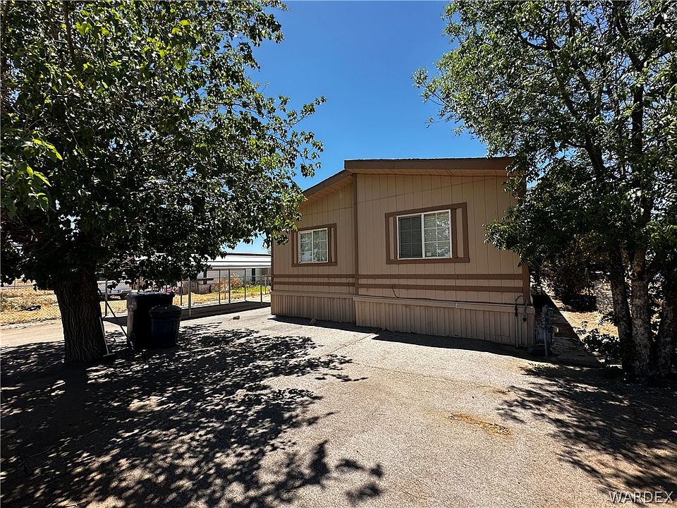 1st image of 3218 E John L Avenue