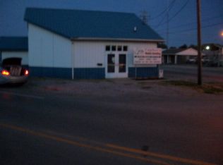 408 N Court St, Morganfield, KY 42437