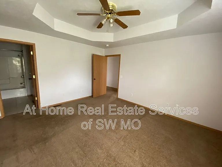 1090 W Red Ln — Photo 7
