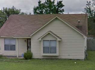 5361 Cedar Bluff Dr, Memphis, TN 38127