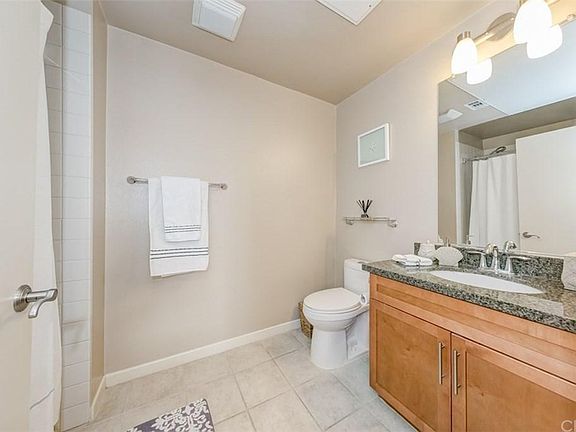 2nd image of 128 W Colorado Blvd #128
