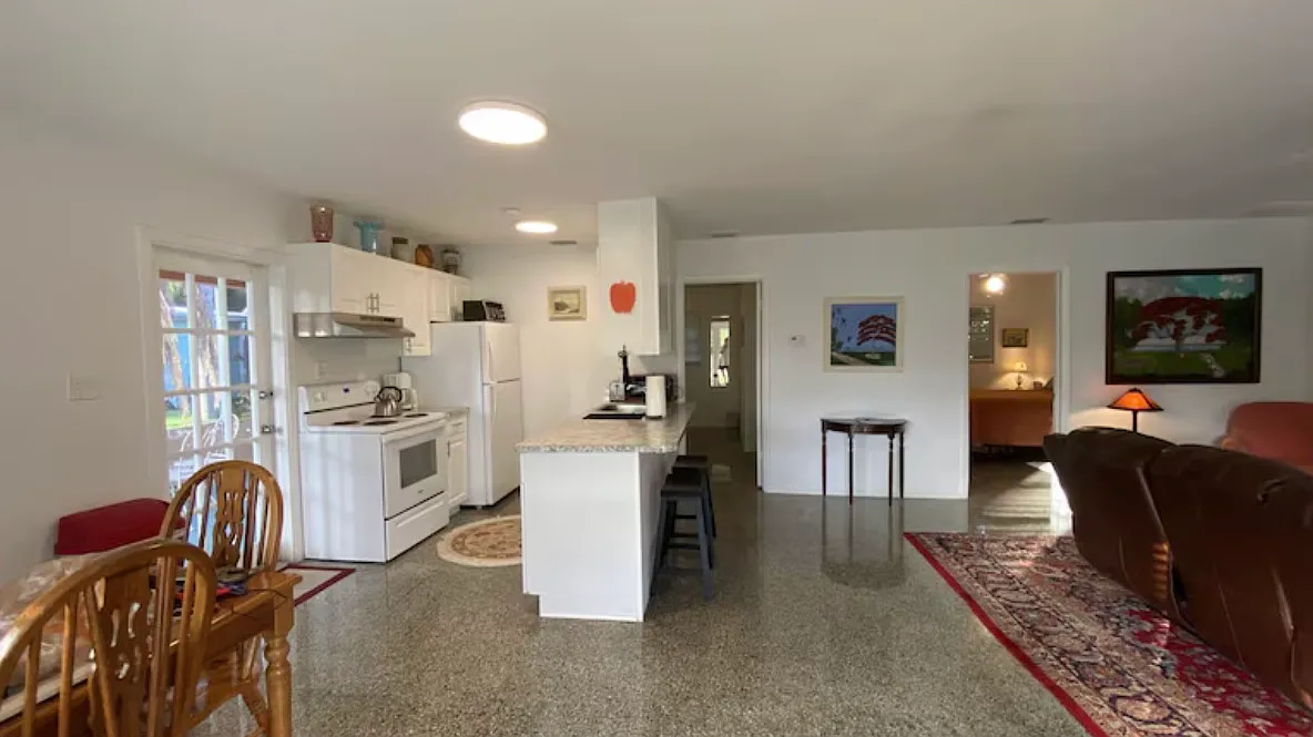 2 bed, 918 sqft, $1,950 — Photo 4