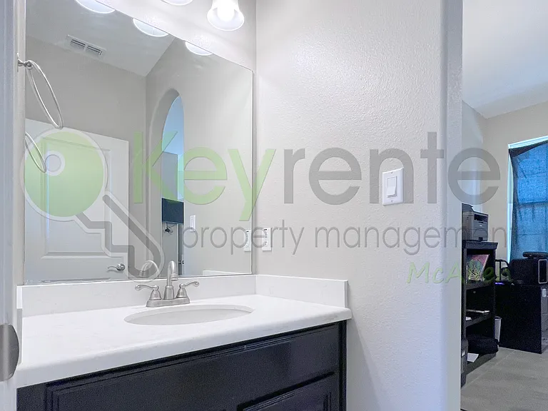 4708 Ensenada Ave — Photo 29