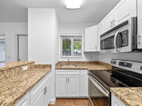 404 SE 16th St, Fort Lauderdale, FL