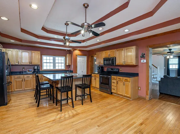72 Rj Wagers Rd, Manchester, KY 40962