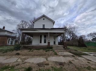 610 W State St, Princeton, IN 47670