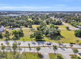 2726 Dr Martin Luther King Blvd N, Fort Myers, FL 33916