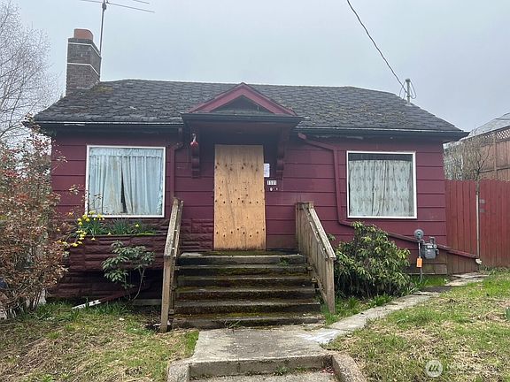 2nd image of 1111 NE 80th Street