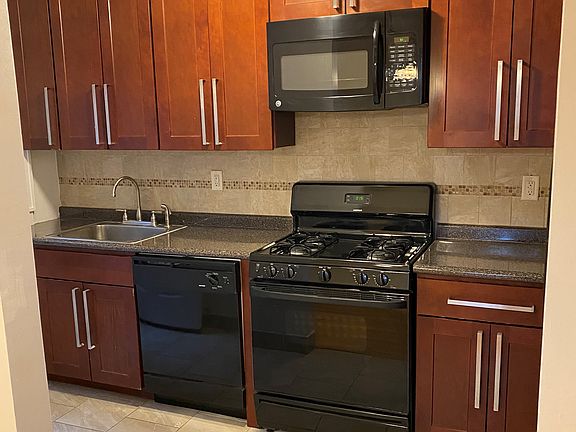 2nd image of 744 Elm Ave #751L-04A