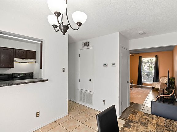 5th image of 6702 Everhart Rd APT H102