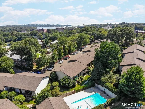 73 Courtland Avenue 163 ( #8), Stamford, CT 06902