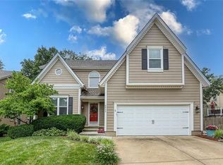 8823 W 132nd Ter, Overland Park, KS 66213